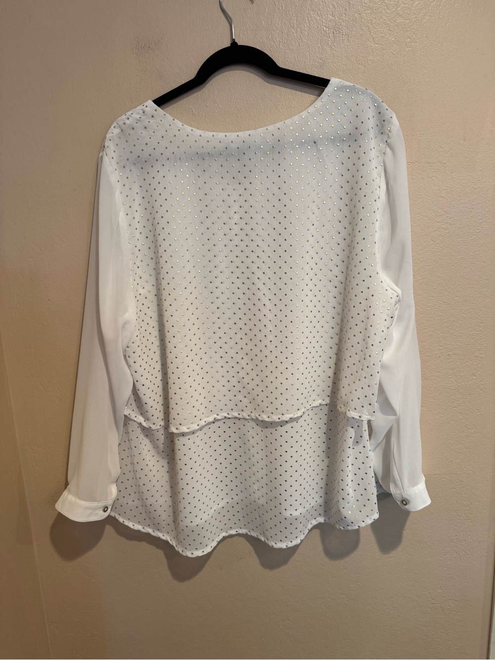 NY Collection White Layered Button Long-Sleeve Blouse with Gold Studded Detail - Picture 2 of 9